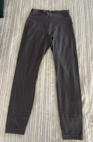 Lululemon Gray Align 25” Leggings thumbnail 4