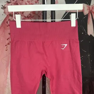 Women’s Medium Gymshark Leggings thumbnail 4