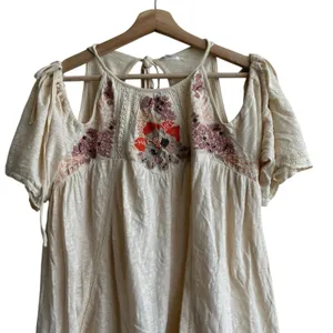 Free People Fast Time Beaded Cold Shoulder Floral Blouse S Boho thumbnail 5