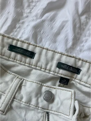 Low Rise Baggy Jeans thumbnail 4