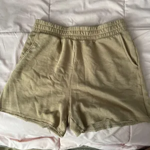 American Eagle Outfitter Sweat Shorts thumbnail 1