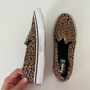 Keds women’s slip on print shoes‎ — size 7 thumbnail 5