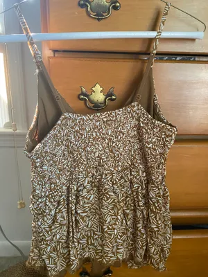 Old Navy Tank Top thumbnail 3