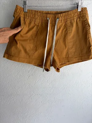 Vuori Women’s Elastic Waist Drawstring Shorts - Mustard thumbnail 7