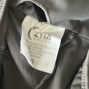 Zyia Active Grey Mesh Sports Bra Size Large thumbnail 6
