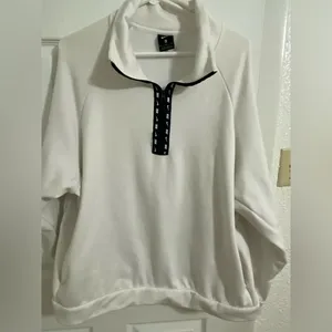 Nike XL long sleeve jacket 1/4 zip pullover jacket with front pockets thumbnail 1