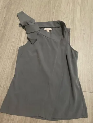 Banana Republic Sleeveless Draped Neck Top - Gray thumbnail 3