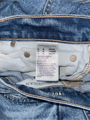 AE American Eagle 90s Straight Distressed Patched Jeans Strigid Denim Sz 00 R thumbnail 9