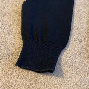 Lands’ End Sweater thumbnail 3