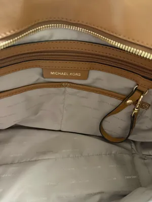 Michael Kors Purse thumbnail 7