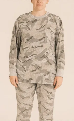Old Navy Size Medium Camouflage Long-Sleeve Shirt thumbnail 1