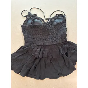 Zenana Black Lace Ruffle Cami Top Sleeveless Blouse Women's‎ Size L thumbnail 4