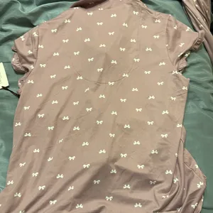Laura Ashley Mauve Bows pajamas thumbnail 2