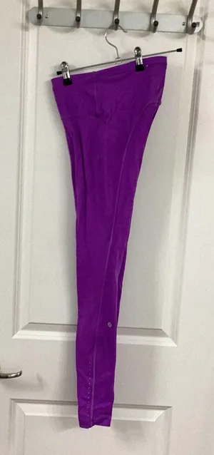 Lululemon Wunder Under Leggings 28” thumbnail 3
