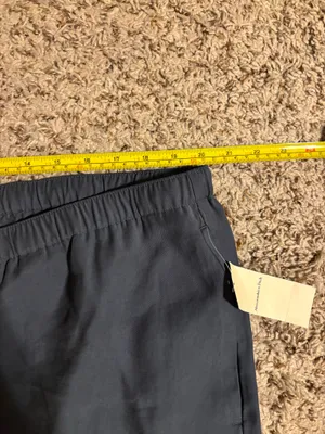 NWT Abercrombie and fitch pull-on cargo pants thumbnail 6