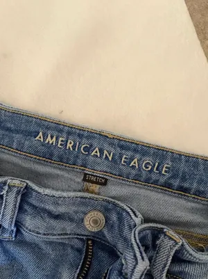 American Eagle Jeans thumbnail 2
