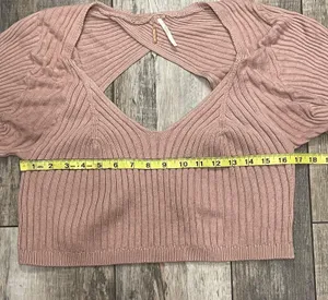 Free People Rose Pink Cropped Plunging VNeck Sweater Size Large thumbnail 13