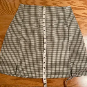 Brandy Melville Green Pencil Mini Skirt with Slit thumbnail 6