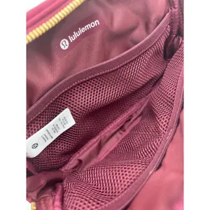 RARE Lululemon Everywhere Belt Bag Womens 1L Maroon Quilted Velour Gold Hardware thumbnail 3