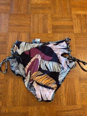 Maaji Black Reversible Bikini Bottoms with Teal & Mauve Floral Print Medium thumbnail 5
