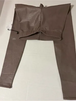 Rare NWT ALO leggings XXS brown crackled leather look. Full length brown thumbnail 2