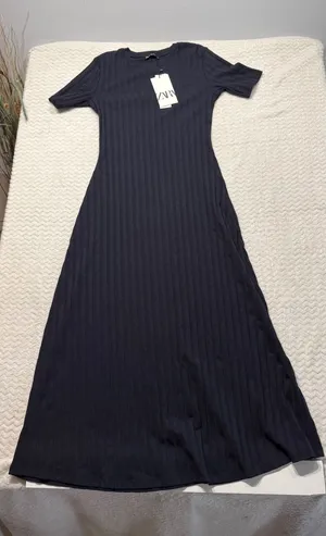 Zara Womens Navy Blue Ribbed Short Sleeve Maxi Dress 4174/653/401 Size S NWT thumbnail 1