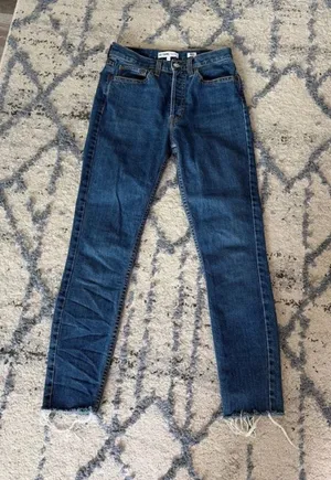 Women’s re/done originals blue jeans (size 26) thumbnail 1