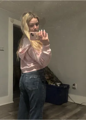 American Eagle Curvy Straight Jeans thumbnail 6
