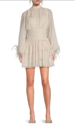 A Loves A Dress thumbnail 1