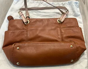Michael Kors Purse thumbnail 2