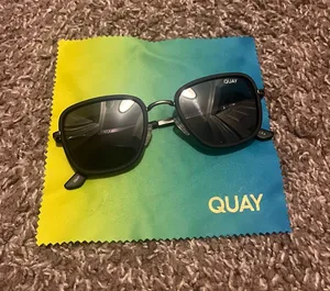 Quay Australia Sunglasses thumbnail 1