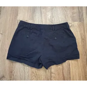 Ann Taylor Loft shorts‎ thumbnail 2