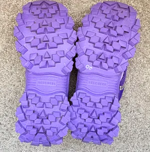 SKECHERS Women’s Purple Memory Foam Leather Low Top Lace-Up Athletic Sneakers thumbnail 8