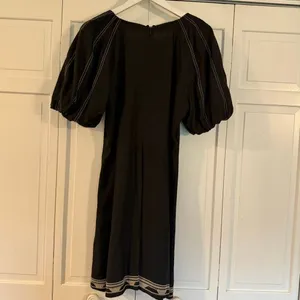 Anthropologie En Saison black embroidered puff sleeve exposed stitching dress large thumbnail 5
