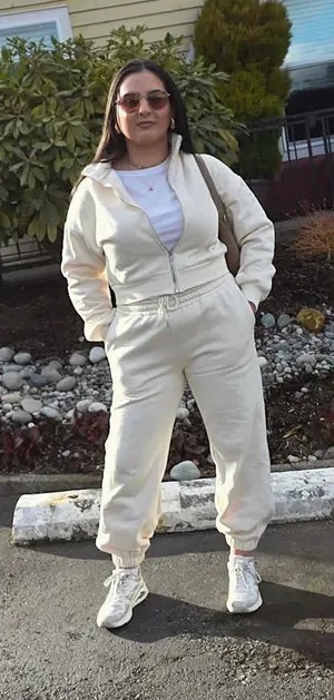 Amazon Pastel Yellow Cropped Zip-Up Sweat Set  thumbnail 1