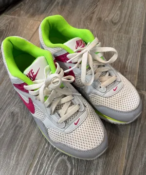Nike Womens 8.5 Air Max Correlate Sneakers Shoes Pink and Neon Green mesh thumbnail 1