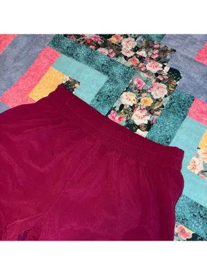 Athleta $50 Run Woman’s XXS Athletic Shorts in Burgundy, Training/Running thumbnail 4