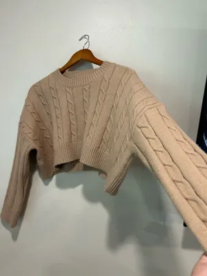 Commence cropped beige cable knit sweater thumbnail 3