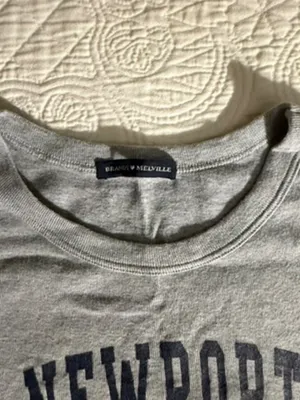 Brandy Melville Rhode Island shirt thumbnail 2