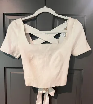 Le lis White Square Neck Top thumbnail 1
