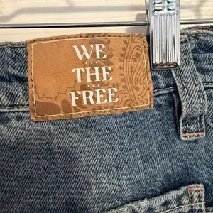We The Free People Baggy Jeans 24x32 Tinsley HighRise Relaxed Straight 90s Retro thumbnail 9