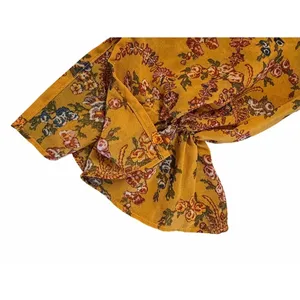 Urban Outfitters Floral Boho Peasant Cropped Top Size M Bell Sleeve Ren Faire thumbnail 7