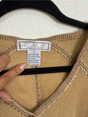 SMH Boutique Tan Perforated Leather Crochet Flower Jacket Boho Western NWT Small thumbnail 4