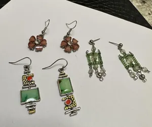Lot Of 3 Dangle Drop Mix Pierced Earrings Flower, Mismatched Set, Beaded Pair thumbnail 1