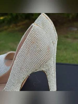 Steve Madden Silver Crystal Peep-Toe Platform Heels Sz 6 see pics for condition thumbnail 13