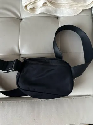 Everywhere Belt Bag 1L thumbnail 2