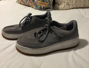 Nike Air Force 1 thumbnail 1