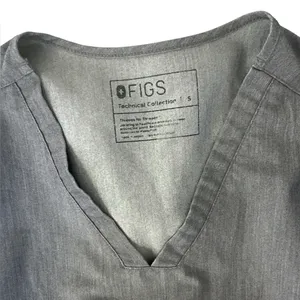 FIGS Casma 2 Pocket Scrub Top thumbnail 2