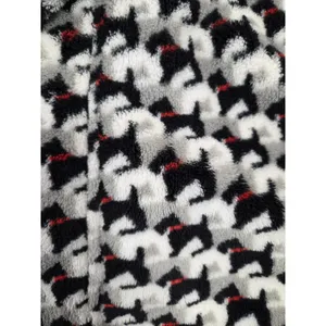 Vera Bradley Scottie Schnauzer DOG Hooded Plush Robe Tie Closure 2 Pockets S/M thumbnail 2