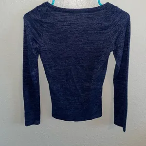 Hollister Women’s XS Slim Tee thumbnail 2